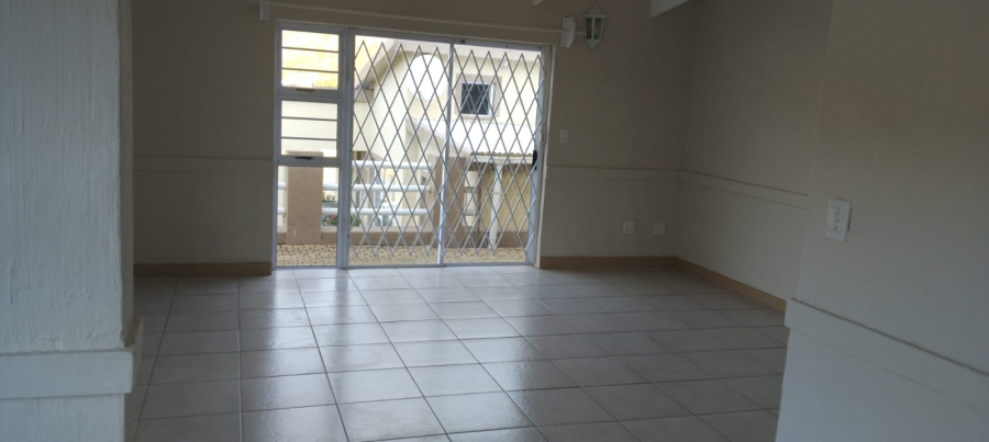 To Let 3 Bedroom Property for Rent in Island View Western Cape